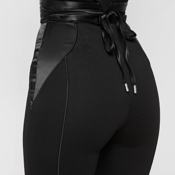 Maniére De Voir Satin Contour Flared Jumpsuit (US 10) Black - Picture 4 of 11